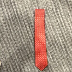 Salvatore Ferragamo Baby Chicken Red and White Patterned Tie